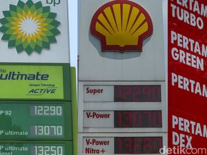 Kompak Naik! Cek Daftar Lengkap Harga BBM di SPBU Pertamina-Shell Kompak Naik! Cek Daftar Lengkap Harga BBM di SPBU Pertamina-Shell