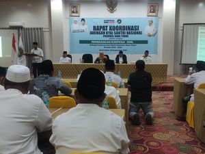 JKSN Target Menangkan Khofifah-Emil Lebihi Prabowo-Gibran di Pilgub Jatim JKSN Target Menangkan Khofifah-Emil Lebihi Prabowo-Gibran di Pilgub Jatim