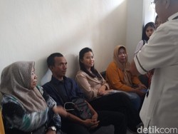 Keluarga Siswi SMP Dibunuh-Diperkosa Hadiri Sidang, Ini Harapannya