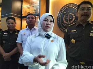Kejati Jatim Tetapkan Eks Dirut PT INKA Budi Noviantara Tersangka Korupsi Kejati Jatim Tetapkan Eks Dirut PT INKA Budi Noviantara Tersangka Korupsi