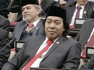Jadi Anggota DPD, Komeng Punya Harta Kekayaan Rp 15,7 Miliar Jadi Anggota DPD, Komeng Punya Harta Kekayaan Rp 15,7 Miliar