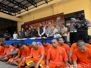 Narkoba Rp 115 Juta Dirampas dari 20 Pengedar di Mojokerto Narkoba Rp 115 Juta Dirampas dari 20 Pengedar di Mojokerto