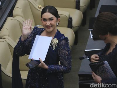 Potret Deretan Artis yang Dilantik Jadi Anggota Dewan