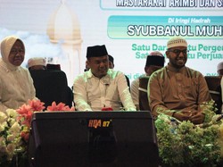Risma Semarakkan Maulid Nabi Bareng Aliansi Madura Indonesia