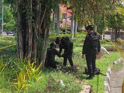 Granat Nanas Ditemukan di Taman Seberang Gereja Kristus Raja Surabaya