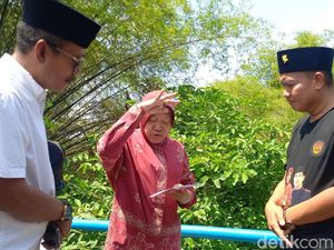 Risma Optimistis 2 Masalah Utama Banjir Tahunan di Sampang Bisa Diatasi Risma Optimistis 2 Masalah Utama Banjir Tahunan di Sampang Bisa Diatasi
