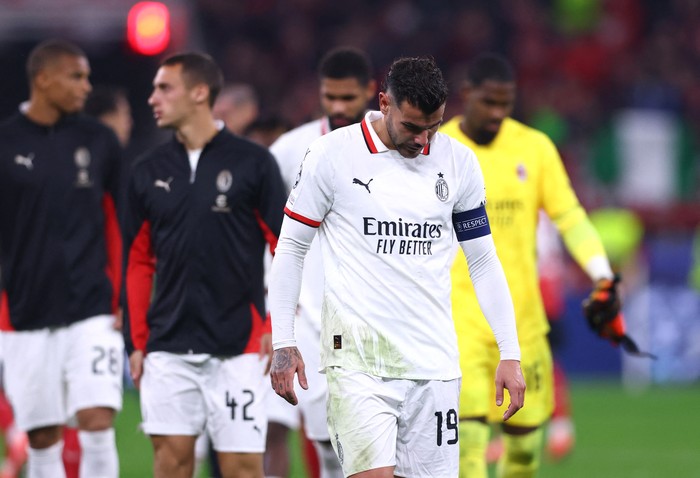 Soccer Football - Champions League - Bayer Leverkusen v AC Milan - BayArena, Leverkusen, Germany - October 1, 2024  AC Milans Theo Hernandez looks dejected after the match REUTERS/Thilo Schmuelgen
