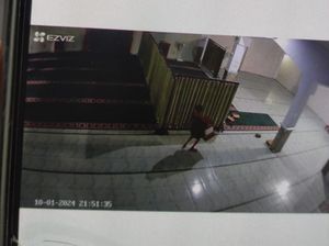 Duh, Anak 12 Tahun di Pasuruan 3 Kali Curi Kotak Amal untuk Jajan Duh, Anak 12 Tahun di Pasuruan 3 Kali Curi Kotak Amal untuk Jajan