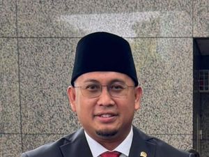 Dilantik Jadi Anggota DPR Lagi, Andre Rosiade: Insyaallah Pengabdian Lebih Baik Dilantik Jadi Anggota DPR Lagi, Andre Rosiade: Insyaallah Pengabdian Lebih Baik