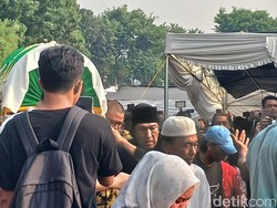 38 Tahun Bersama Marissa Haque, Ikang Fawzi: Saling Mencintai karena Allah