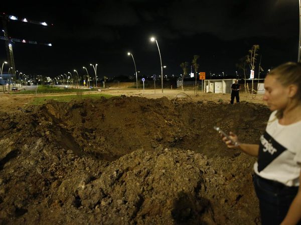 Iran Tembak 180 Rudal ke Israel, Berhasil Bobol Iron Dome