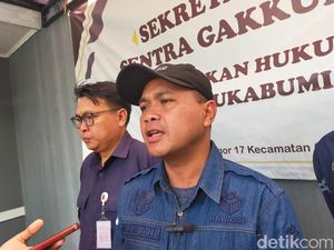 Viral Tim Paslon Pilwalkot Sukabumi Sebar Amplop di Masjid, Bawaslu Selidiki Viral Tim Paslon Pilwalkot Sukabumi Sebar Amplop di Masjid, Bawaslu Selidiki