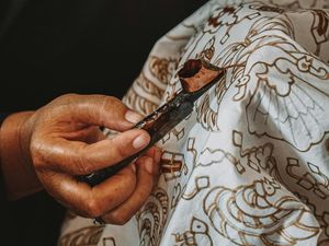 Sejarah dan Asal-usul Batik, Warisan Budaya Indonesia yang Diakui UNESCO Sejarah dan Asal-usul Batik, Warisan Budaya Indonesia yang Diakui UNESCO