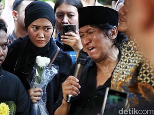 Video Seusai Marissa Meninggal, Shahnaz Haque: Ikang Belum Pernah Sehancur Ini