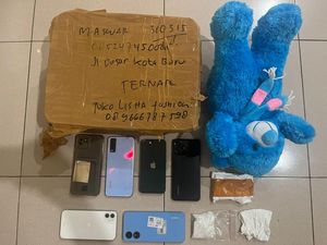 4 Orang Selundupkan Sabu Dalam Boneka Lewat Kargo Bandara Makassar Ditangkap 4 Orang Selundupkan Sabu Dalam Boneka Lewat Kargo Bandara Makassar Ditangkap