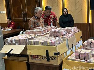 Video: Kejagung Sita Rp 372 Miliar Terkait Korupsi-TPPU Duta Palma Video: Kejagung Sita Rp 372 Miliar Terkait Korupsi-TPPU Duta Palma