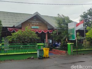 Warga di Pinrang Keluhkan Pelayanan Puskemas Salo gegara Perban-Obat Habis Warga di Pinrang Keluhkan Pelayanan Puskemas Salo gegara Perban-Obat Habis