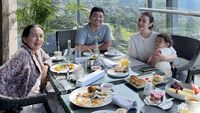Rianti Cartwright Hobi Baking dan Kulineran Seru, Ini Momennya!