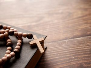 Susunan Doa Rosario Hari Sabtu, 31 Mei 2025: Peristiwa Gembira Susunan Doa Rosario Hari Sabtu, 31 Mei 2025: Peristiwa Gembira