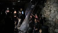 Rudal Iran yang Ditembakkan ke Israel Jatuh di Tepi Barat
