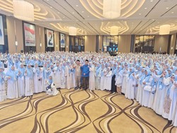 Didukung 1.000 Nyai, Cagub Luthfi Beberkan Program Pesantren Obah