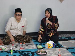 Pengasuh Ponpes Darul Hikam Joresan Ponorogo Puji Kepemimpinan Risma
