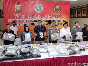 Pengiriman 32 Kg Ganja Thailand Via Ekspedisi di Batam Digagalkan