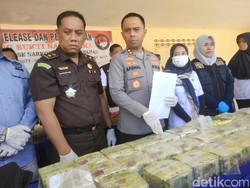 Polisi Tangkap Kurir Bawa Sabu 25 Kg dari Asahan ke Medan