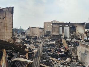 Kondisi Lokasi Kebakaran di Kalideres Jakbar, Lapak hingga Rumah Hangus