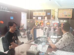 Pebrian Kecopetan Saat Temani Rekannya Belanja di Pasar 16, Iphone Raib Pebrian Kecopetan Saat Temani Rekannya Belanja di Pasar 16, Iphone Raib