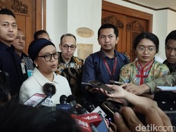 Menlu Retno: Sekitar 25 WNI Sudah Dievakuasi dari Lebanon