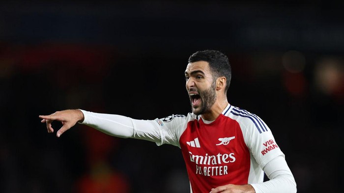 LONDON, ENGLAND - OCTOBER 01: Mikel Merino of Arsenal  during the UEFA Champions League 2024/25 League Phase MD2 match between Arsenal FC and Paris Saint-Germain at  on October 01, 2024 in London, England. (Photo by Catherine Ivill - AMA/Getty Images)