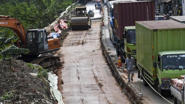 Melihat Progres Pelebaran Jalan Lintas Tangerang-Jakarta di Daan Mogot