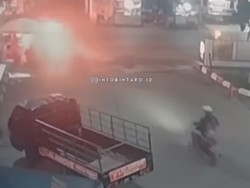 Video: Pria di Tangsel Bakar Diri Setelah Cekcok dengan Istri