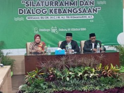 Silaturahmi ke Ponpes Hidayatullah, Risma Janji Sejahterakan Pesantren