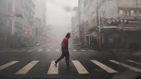 Taiwan Shutdown Gegara Topan Krathon