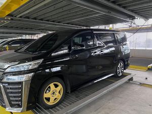 KPK Hibahkan Mobil Vellfire Rampasan dari Eks Bupati Lampung Selatan ke Pemkab