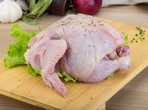 Harga Sembako Jogja Hari Ini 17 Juni 2025: Daging Ayam Stabil Rp 30 Ribuan/Kg