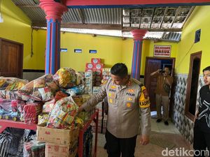 5 Fakta Jajanan Kedaluwarsa Picu Keracunan Massal Jemaah Pengajian Kediri 5 Fakta Jajanan Kedaluwarsa Picu Keracunan Massal Jemaah Pengajian Kediri