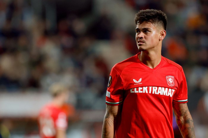ENSCHEDE, NETHERLANDS - OCTOBER 3: Mees Hilgers of FC Twente  during the UEFA Europa League   match between Fc Twente v Fenerbahce at the De Grolsch Veste on October 3, 2024 in Enschede Netherlands (Photo by Stan Oosterhof/Soccrates/Getty Images)