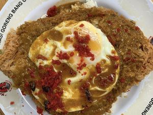 Nyamm! Ini 10 Nasi Telur Enak yang Bikin Puas dan Kenyang Nyamm! Ini 10 Nasi Telur Enak yang Bikin Puas dan Kenyang