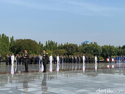 Panglima Pimpin Ziarah di TMP Kalibata Jelang HUT Ke-79 TNI