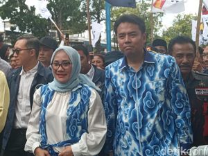 Janji Eti-Suhendrik Naikan Anggaran Bantuan Kelurahan di Kota Cirebon Janji Eti-Suhendrik Naikan Anggaran Bantuan Kelurahan di Kota Cirebon