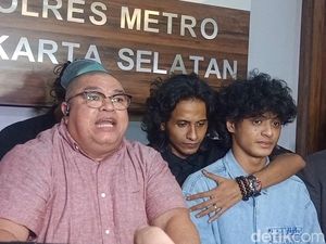 Pengacara Vadel Badjideh Lapor Polisi, Klaim Ada Bukti Dirugikan Nikita Mirzani Pengacara Vadel Badjideh Lapor Polisi, Klaim Ada Bukti Dirugikan Nikita Mirzani