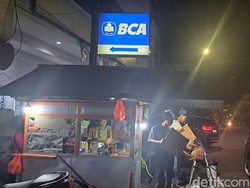 Menjajal Sate Tentara Pelajar Makassar yang Tak Pernah Sepi Pengunjung