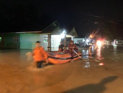 Banjir Rendam 3 Kabupaten di Sumbar, Padang Pariaman Paling Terdampak