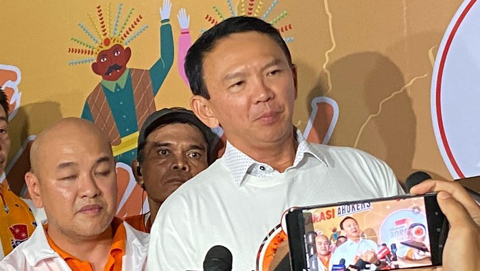Narasi Ahok Pasangan Lain Berbahaya Dibalas Kubu RK