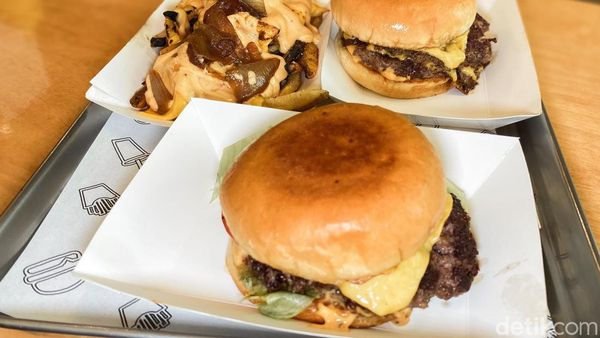 Viral! Ini Smashburger yang Jadi Incaran Anak Jaksel