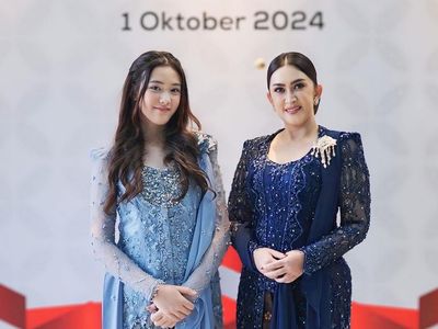 8 Potret Nafa Urbach Cantik Berkebaya di Pelantikan DPR, Putrinya Curi Atensi
