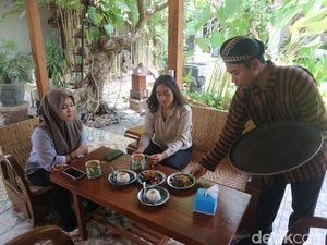 Ada Nasi Pecel hingga Entok Bumbu Rujak di Omah Kuno Sejak 1868 Ada Nasi Pecel hingga Entok Bumbu Rujak di Omah Kuno Sejak 1868